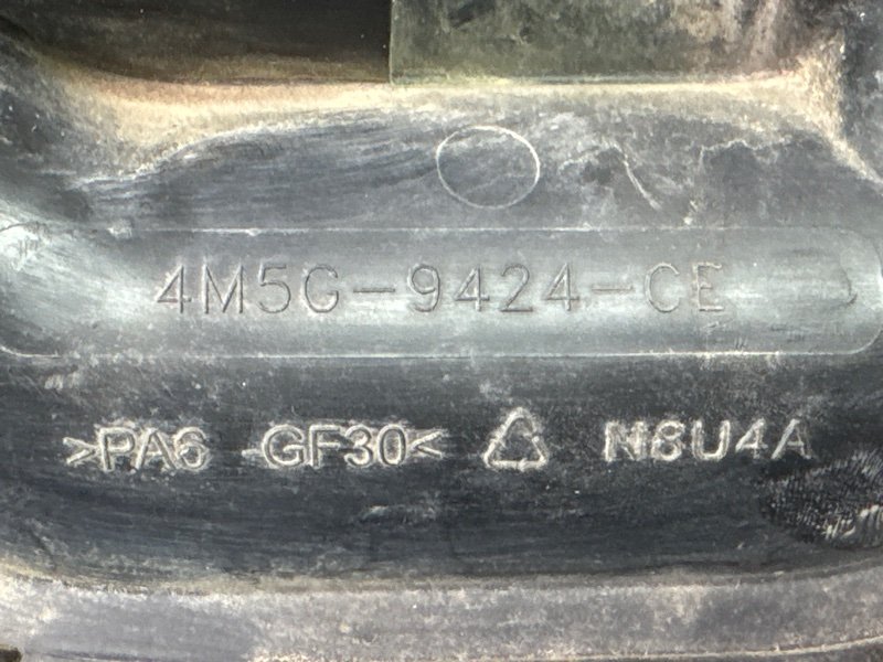 Коллектор впускной Ford Focus 2