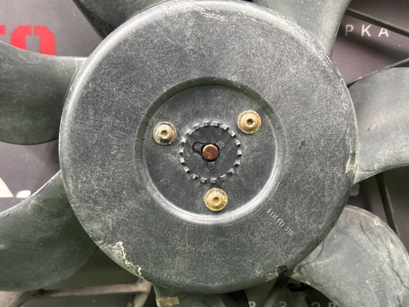 Вентилятор охлаждения радиатора Opel Astra H