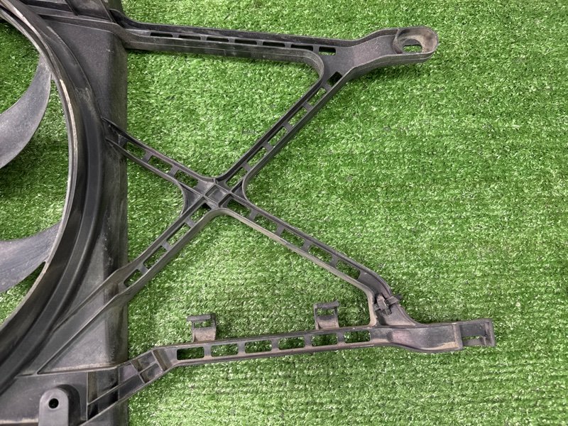 Вентилятор охлаждения радиатора Opel Astra H