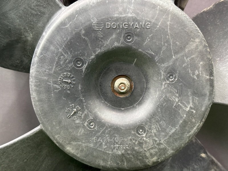 Вентилятор охлаждения радиатора Chevrolet Lacetti