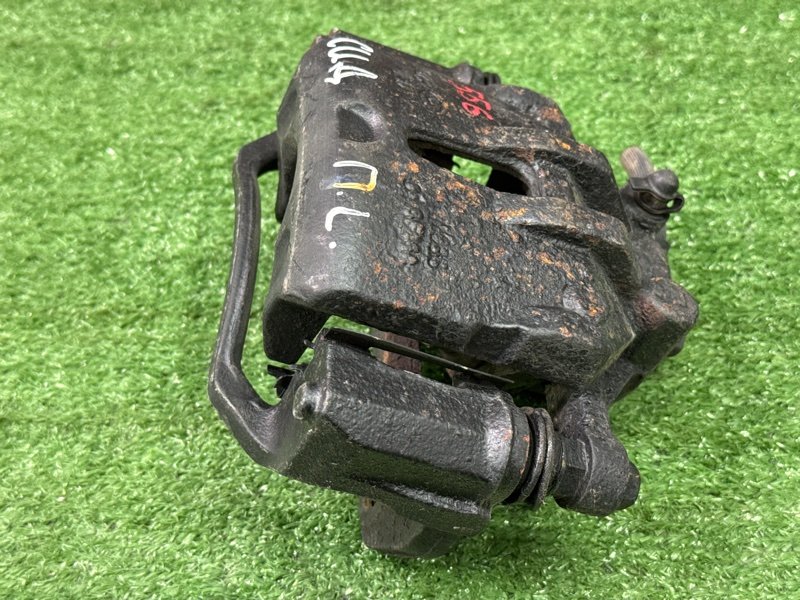 Суппорт тормозной Kia Ceed 1