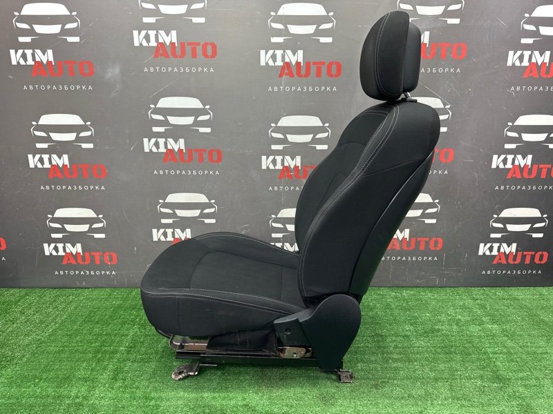 Сиденья передние комплект Kia Sportage 3 2015 SL