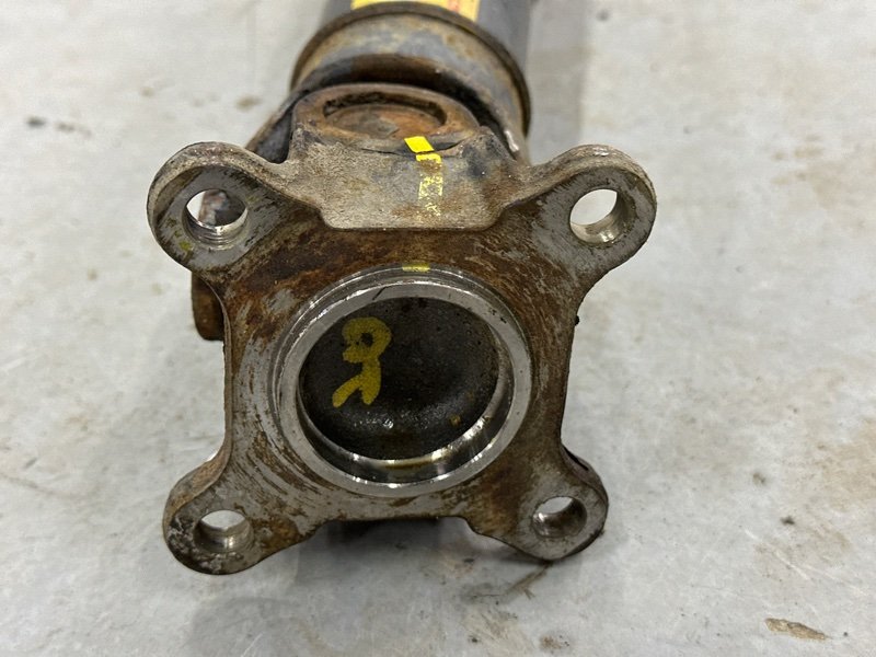 Карданный вал Kia Sportage 3 2015 SL