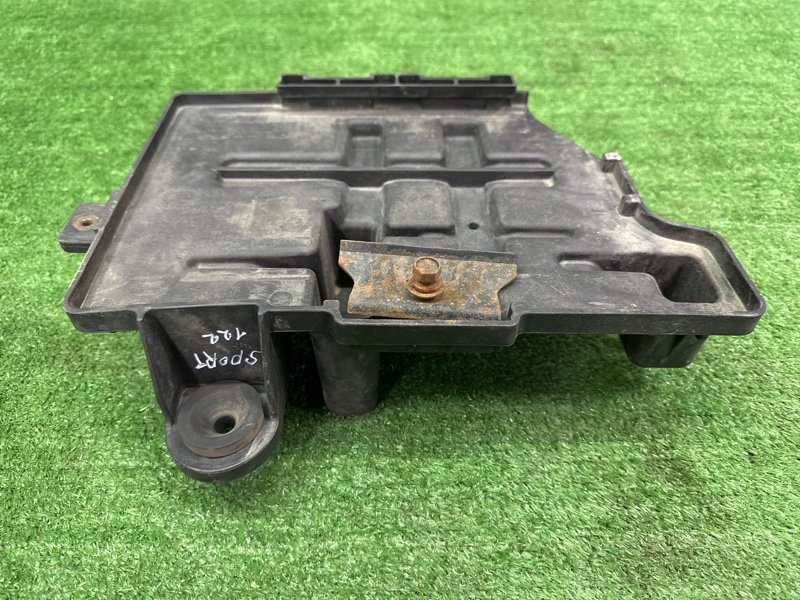 Площадка под АКБ Kia Sportage 3 2015 SL