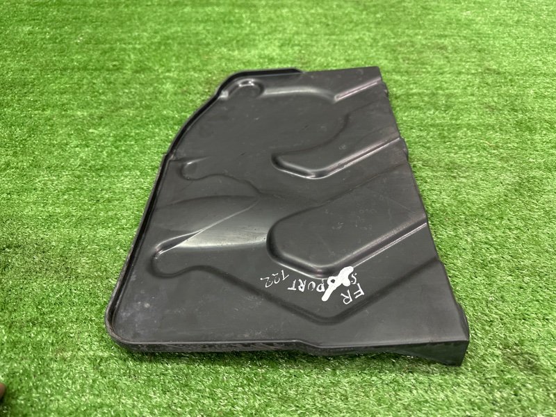 Пыльник двигателя Kia Sportage 3 2015 SL