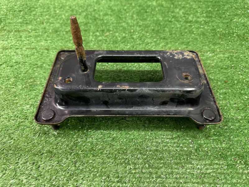 Кронштейн усилителя бампера Kia Sportage 3 2015 SL