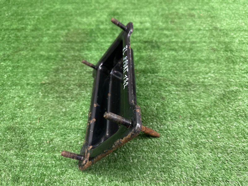 Кронштейн усилителя бампера Kia Sportage 3 2015 SL