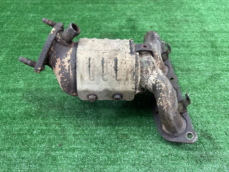 Коллектор выпускной Kia Sportage 3 2015 SL