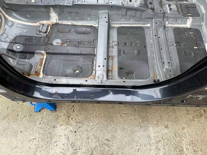 Порог со стойкой Kia Sportage 3 2015 SL