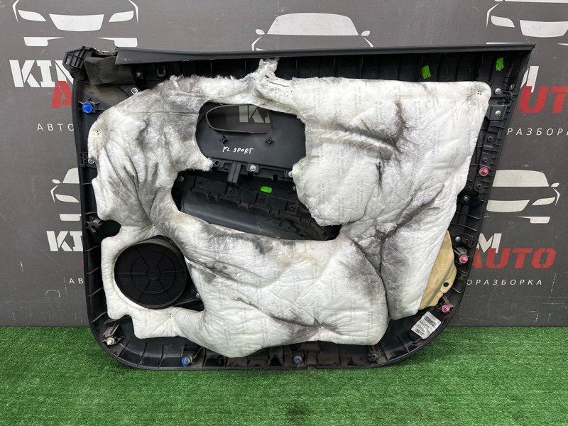 Обшивка двери Kia Sportage 3 2015 SL