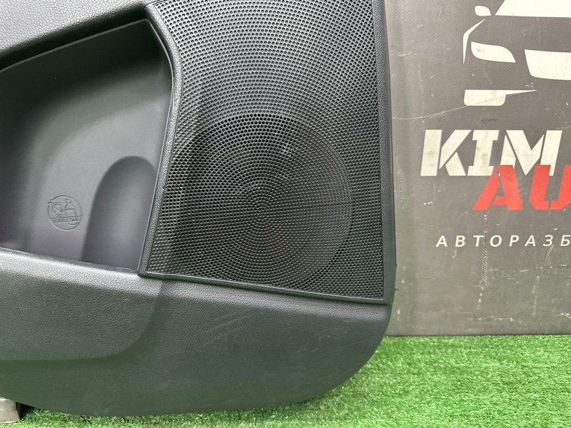 Обшивка двери Kia Sportage 3 2015 SL