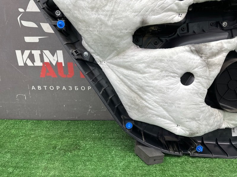 Обшивка двери Kia Sportage 3 2015 SL
