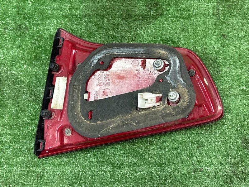 Фонарь в крышку багажника Kia Sportage 3 2015 SL