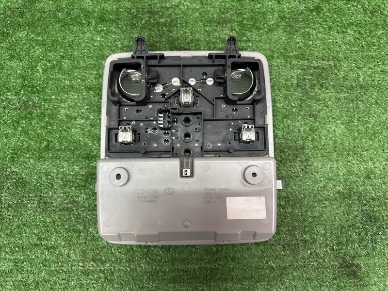 Плафон салонный с футляром для очков(очечник) Kia Sportage 3 2015 SL