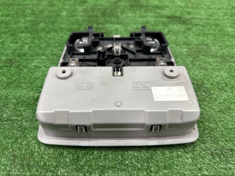 Плафон салонный с футляром для очков(очечник) Kia Sportage 3 2015 SL