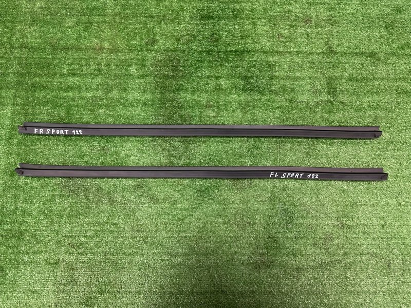 Уплотнитель стекла(бархотка) внутренний Kia Sportage 3 2015 SL