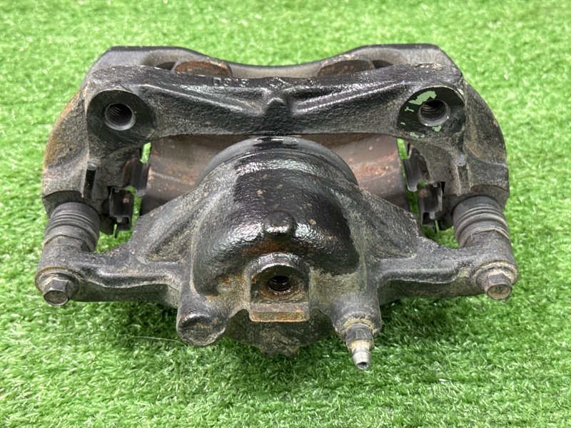 Суппорт тормозной Opel Astra J