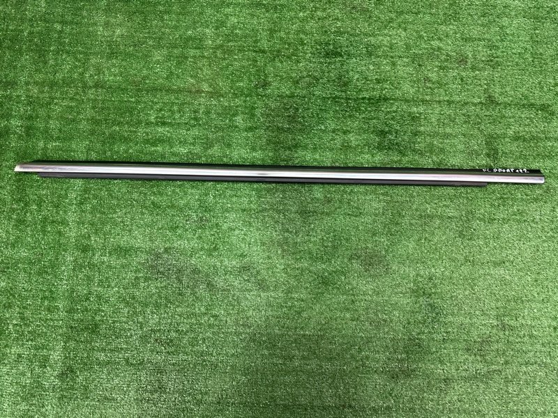 Уплотнитель стекла наружный (Бархотка) Kia Sportage 3 2015 SL