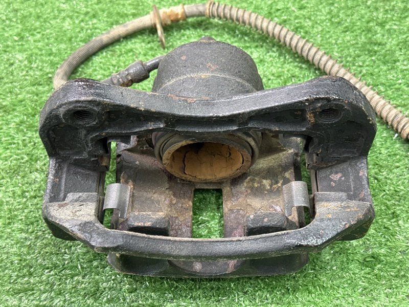 Суппорт тормозной Kia Rio 2