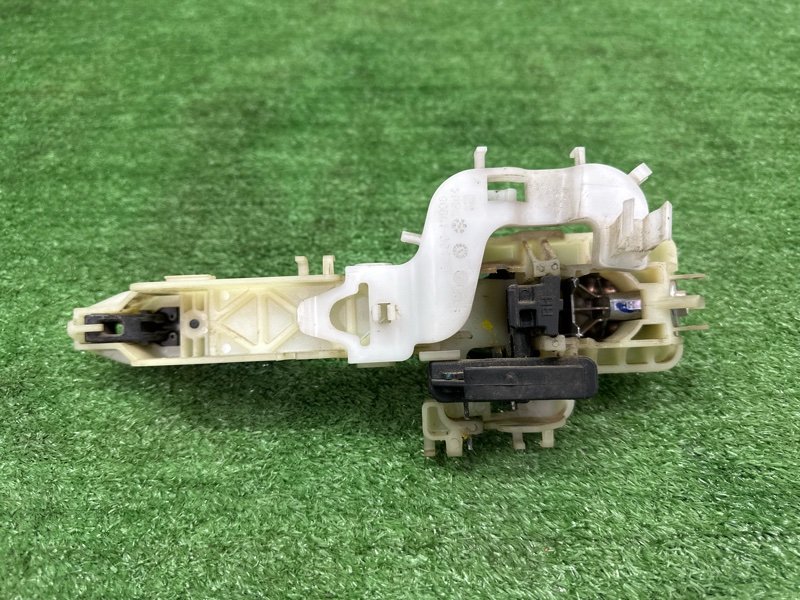 Ручка двери наружная в сборе Kia Sportage 3 2015 SL