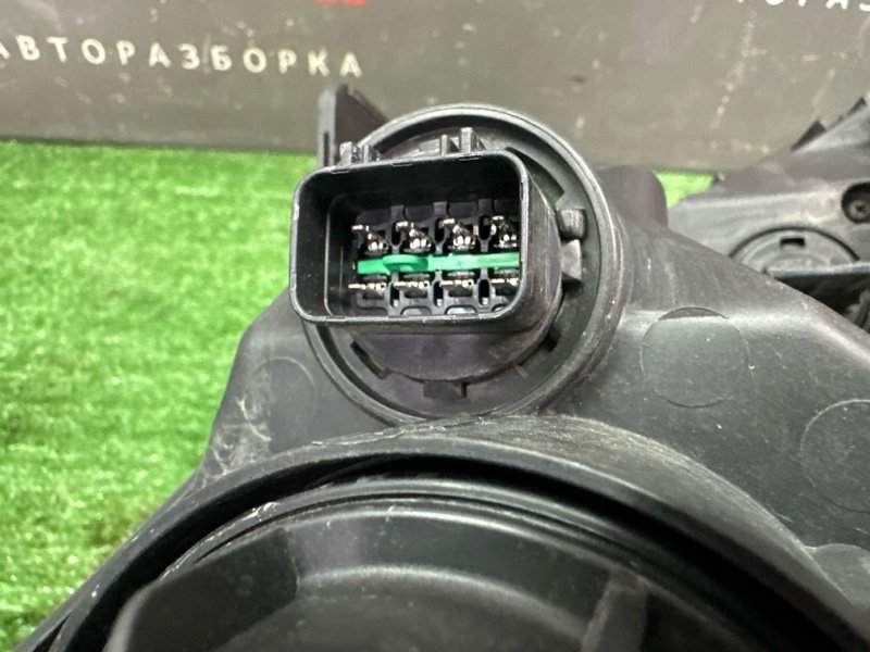 Фары передние Kia Sportage 3 2015 SL