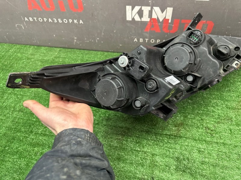 Фары передние Kia Sportage 3 2015 SL