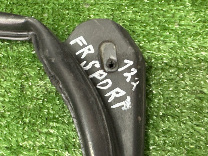 Уплотнитель двери Kia Sportage 3 2015 SL