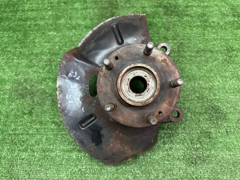 Кулак поворотный Kia Sportage 3 2015 SL