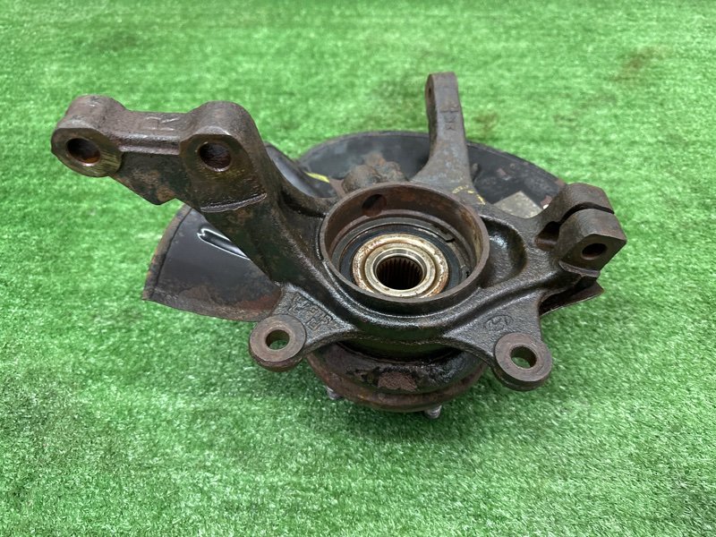 Кулак поворотный Kia Sportage 3 2015 SL