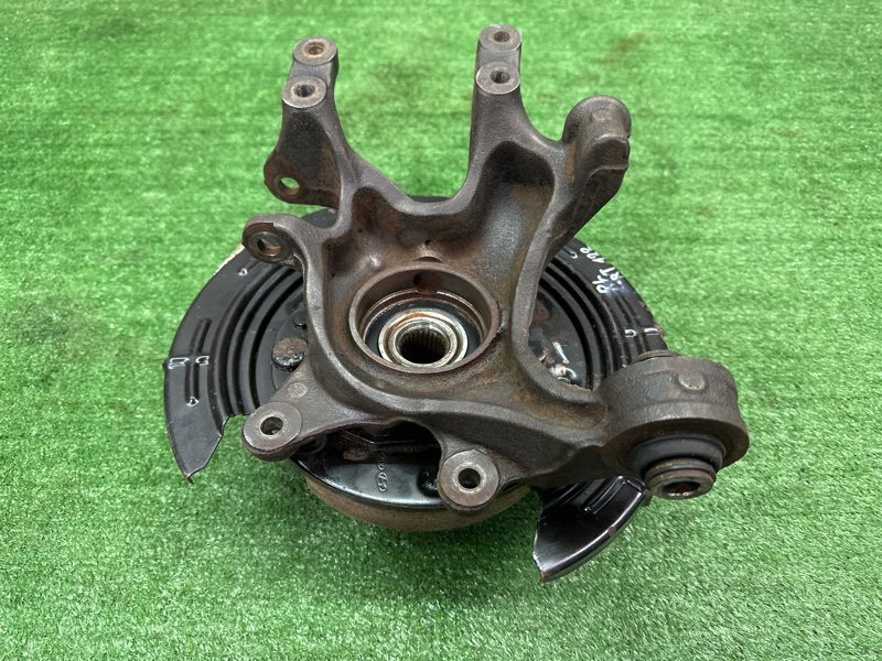 Кулак поворотный Kia Sportage 3 2015 SL