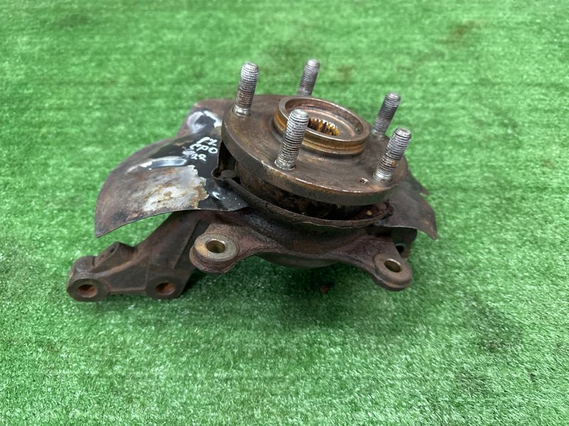 Кулак поворотный Kia Sportage 3 2015 SL