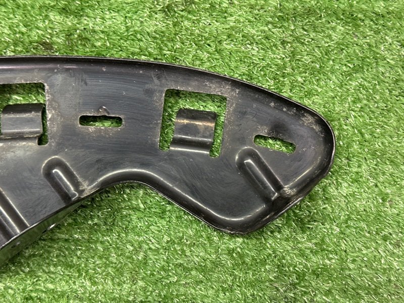 Кронштейн фары Kia Sportage 3 2015 SL