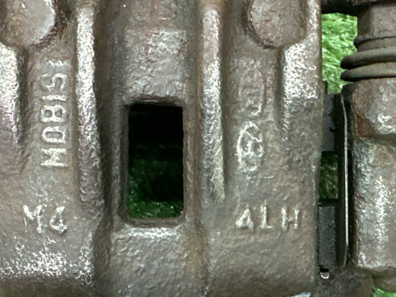 Суппорт тормозной Kia Sportage 3 2015 SL