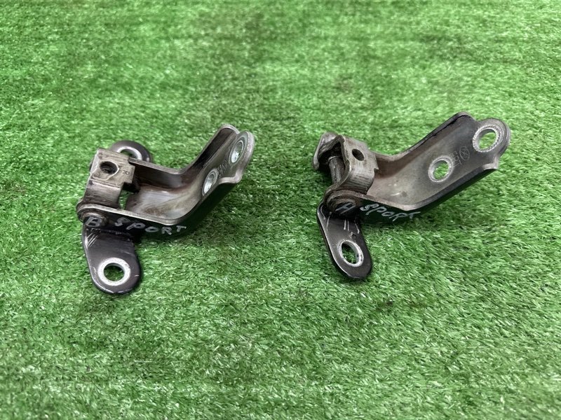 Петли двери Kia Sportage 3 2015 SL