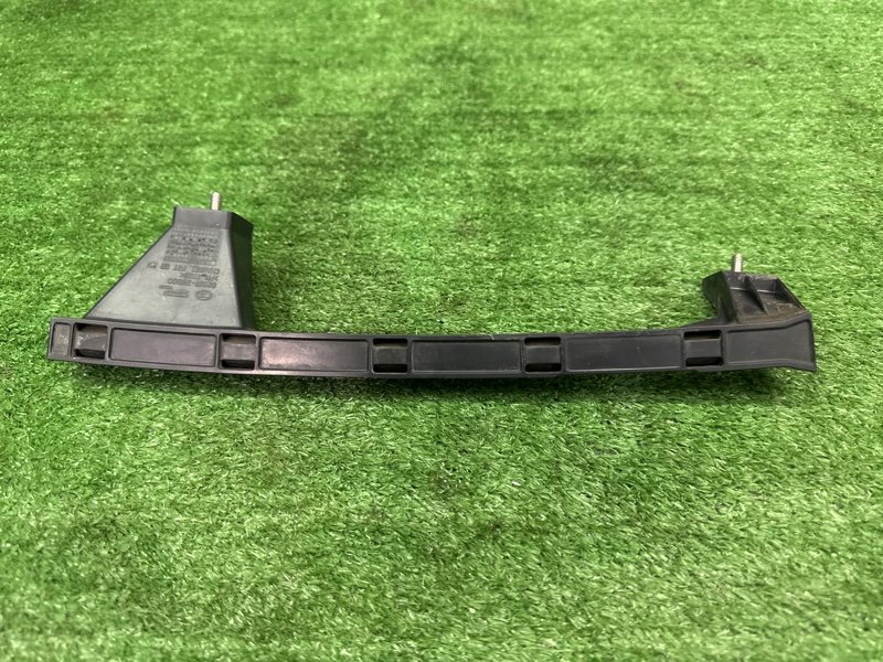 Направляющая стекла двери Kia Sportage 3 2015 SL