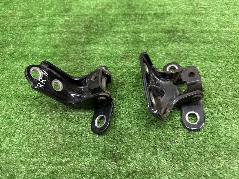 Петли двери Kia Sportage 3 2015 SL