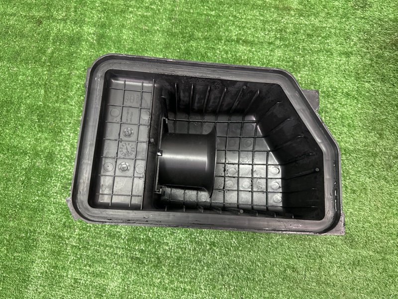 Корпус воздушного фильтра Kia Sportage 3 2015 SL