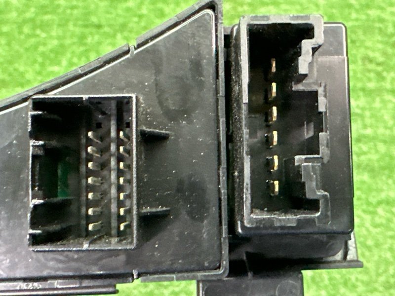 Блок кнопок Kia Sportage 3 2015 SL