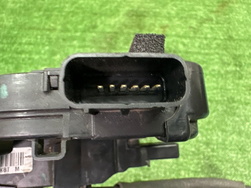 Замок двери Kia Sportage 3 2015 SL