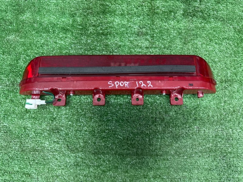 Стоп-сигнал дополнительный Kia Sportage 3 2015 SL