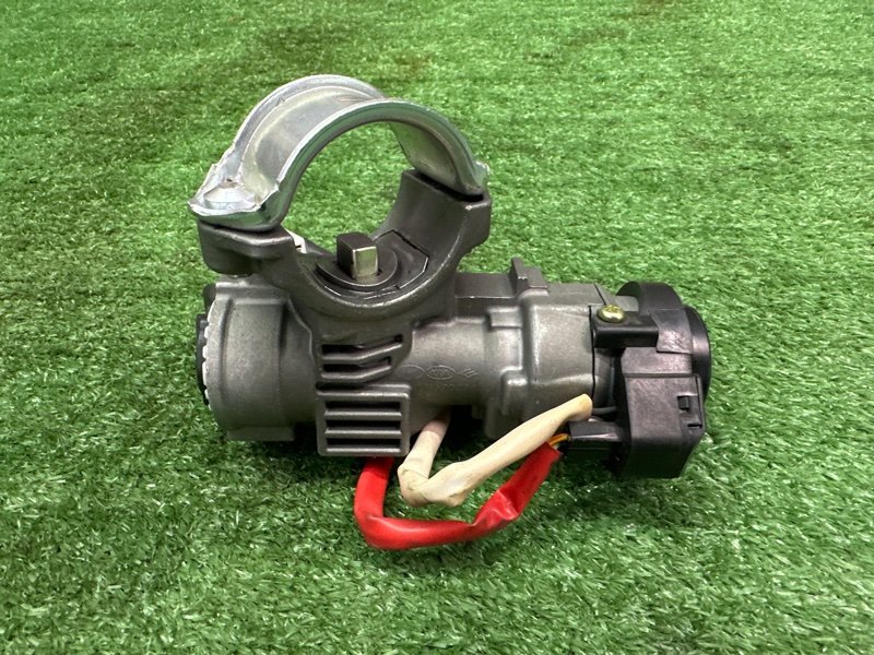 Замок зажигания, личинка двери и ключ Kia Sportage 3 2015 SL