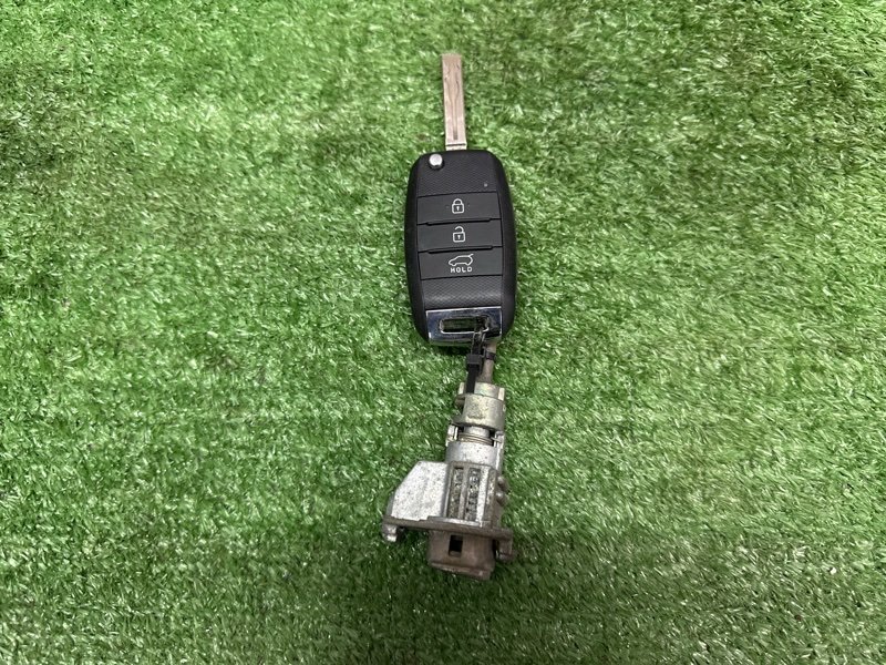 Замок зажигания, личинка двери и ключ Kia Sportage 3 2015 SL