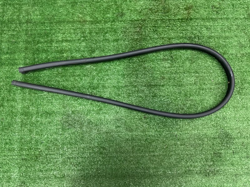 Уплотнитель жабо Kia Sportage 3 2015 SL