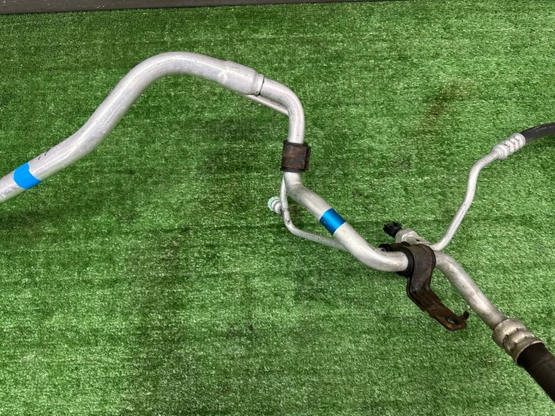 Трубка кондиционера Kia Sportage 3 2015 SL