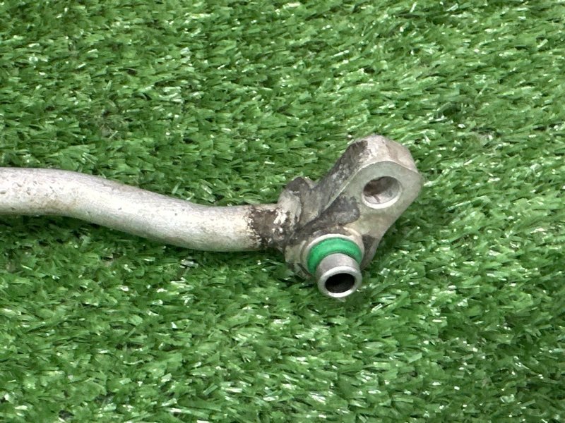 Трубка кондиционера Kia Sportage 3 2015 SL