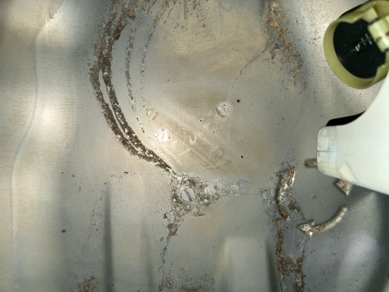 Бак топливный с тепловым экраном Kia Sportage 3 2015 SL