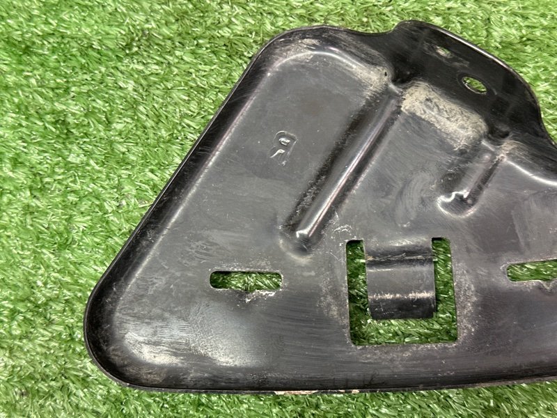 Кронштейн фары Kia Sportage 3 2015 SL