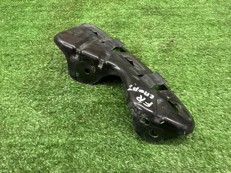 Кронштейн фары Kia Sportage 3 2015 SL