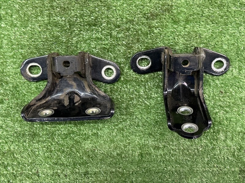 Петли двери Kia Sportage 3 2015 SL