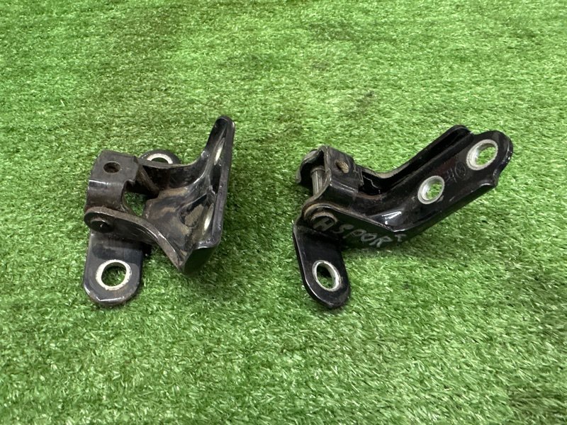 Петли двери Kia Sportage 3 2015 SL